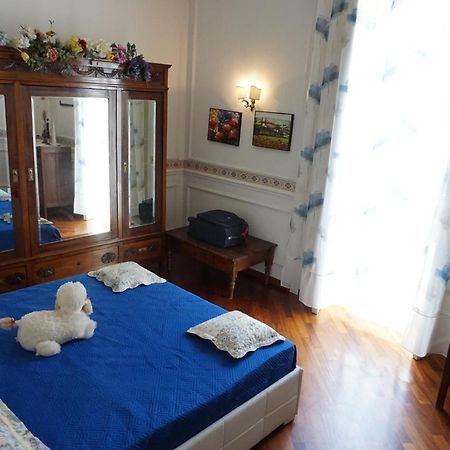 Elegante Appartamento Centro Storico Катания Екстериор снимка